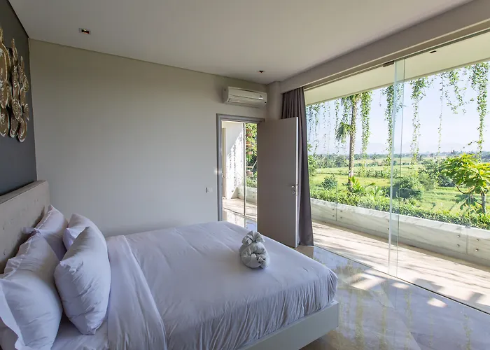 The Double View Mansions Bali 4*