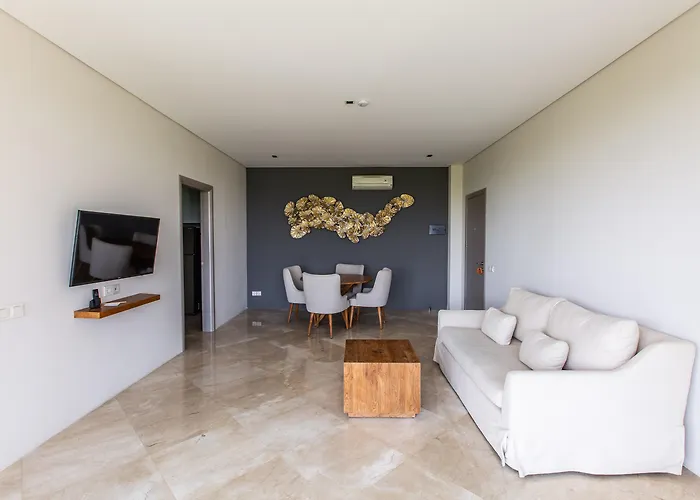The Double View Mansions Bali Canggu (Bali)