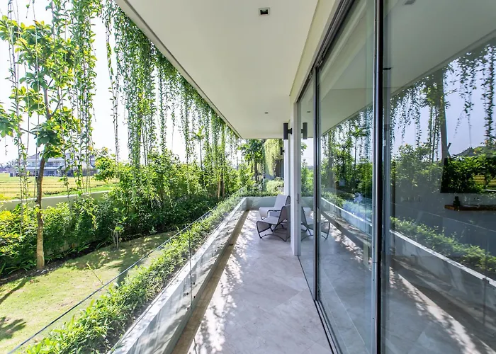 The Double View Mansions Bali 4* Canggu (Bali)