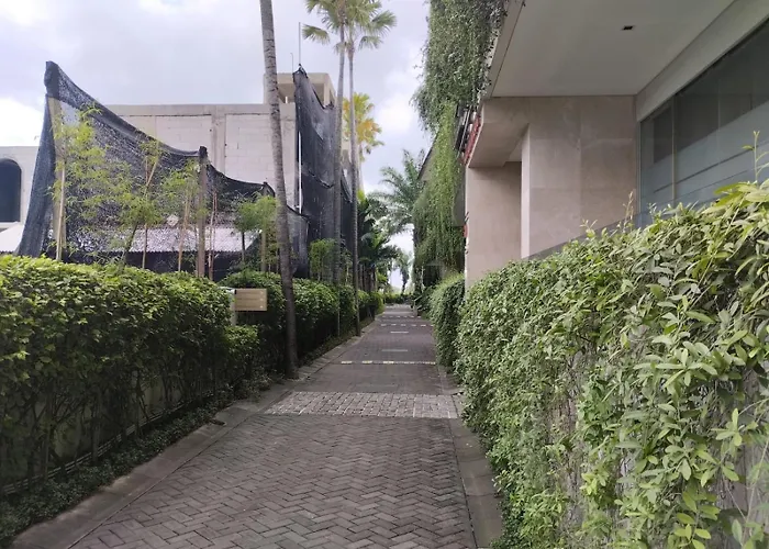 The Double View Mansions Bali 4*