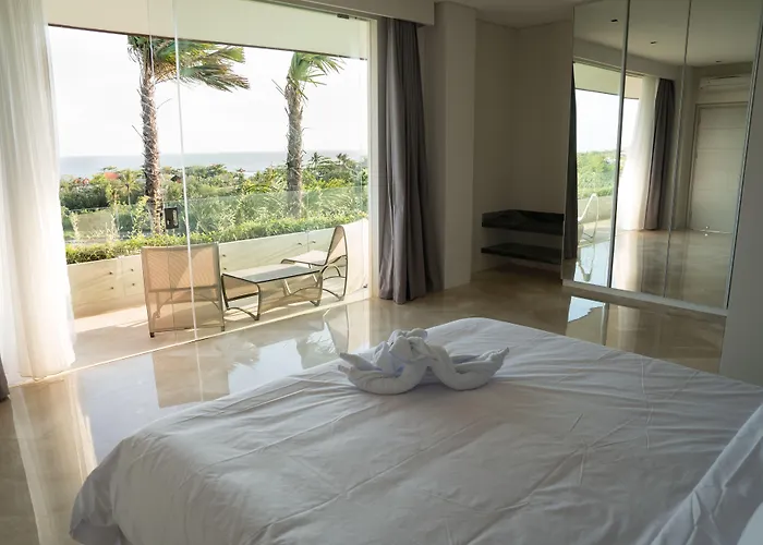 The Double View Mansions Bali 4*