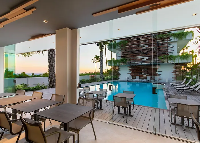 Aparthotel The Double View Mansions Bali Canggu (Bali)